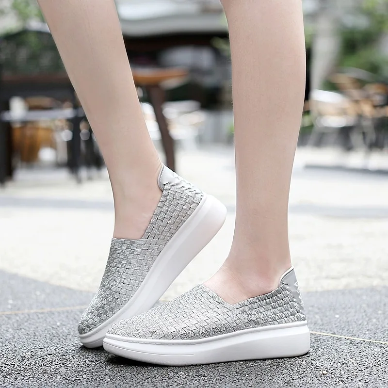 

Women Casual Shoes Breathable Mesh Shoes Woman 2019 Summer Women Flats Shoes Fashion Loafers Hollow Lace-Up Walking Sneakers