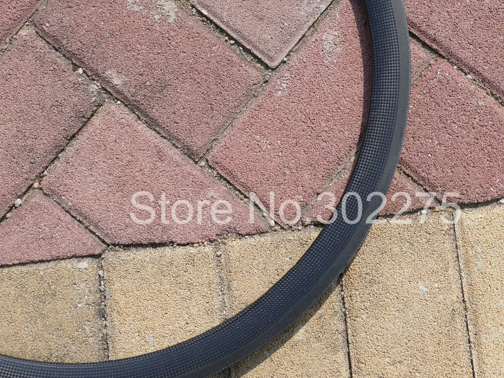 L1120376