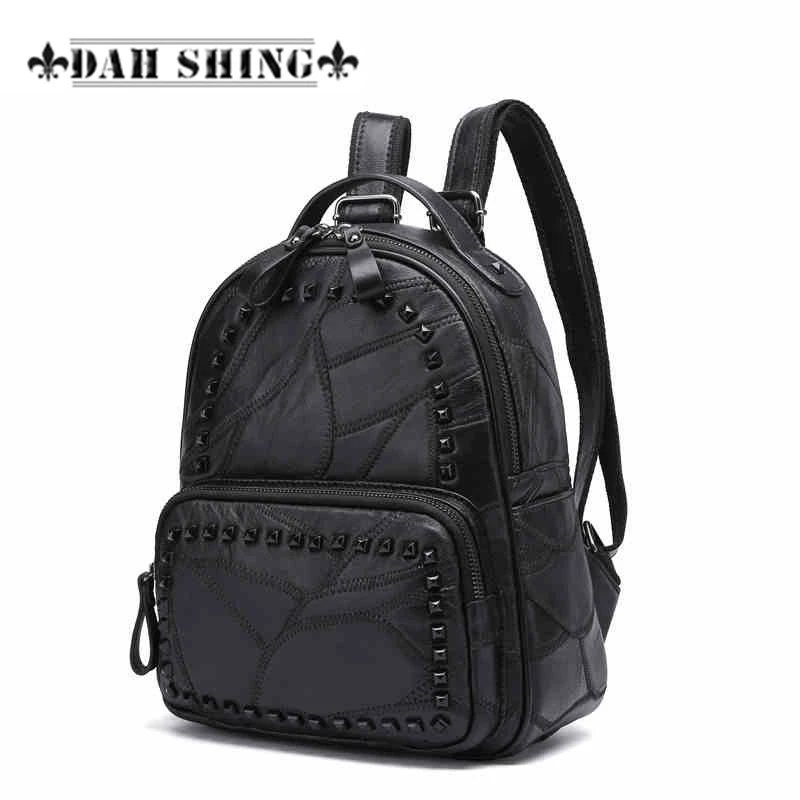 Mochila De mujer con tachuelas de retales de oveja auténtica color negro a la moda, mochila para hombro, 2 fashion|fashion women backpackwomen backpack -