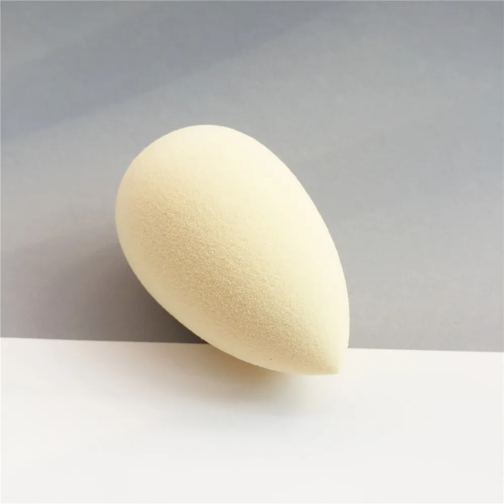 BeautyBlender Beige _ 13