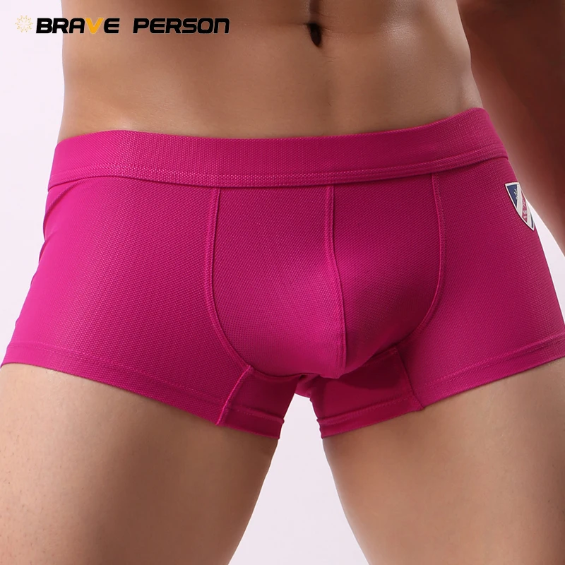 

2019 BRAVE PERSON Brand Underwear Men Boxers New Mens Boxers Shorts Male Panties Trunks Shorts U Convex Pouch Underpants B1168