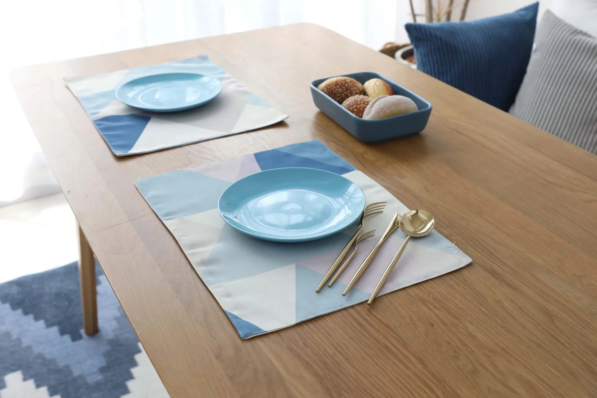 879A0101.jpg