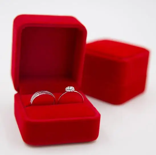 100pcs/lot Classic Red Square Couple Ring Box Velvet Wedding Ring