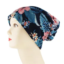 Новые модные женские хлопковые шапки и шарфы, двойные повседневные шапочки для девочек, Осенние Теплые шапочки с цветочным рисунком, брендовые шапки Gorras