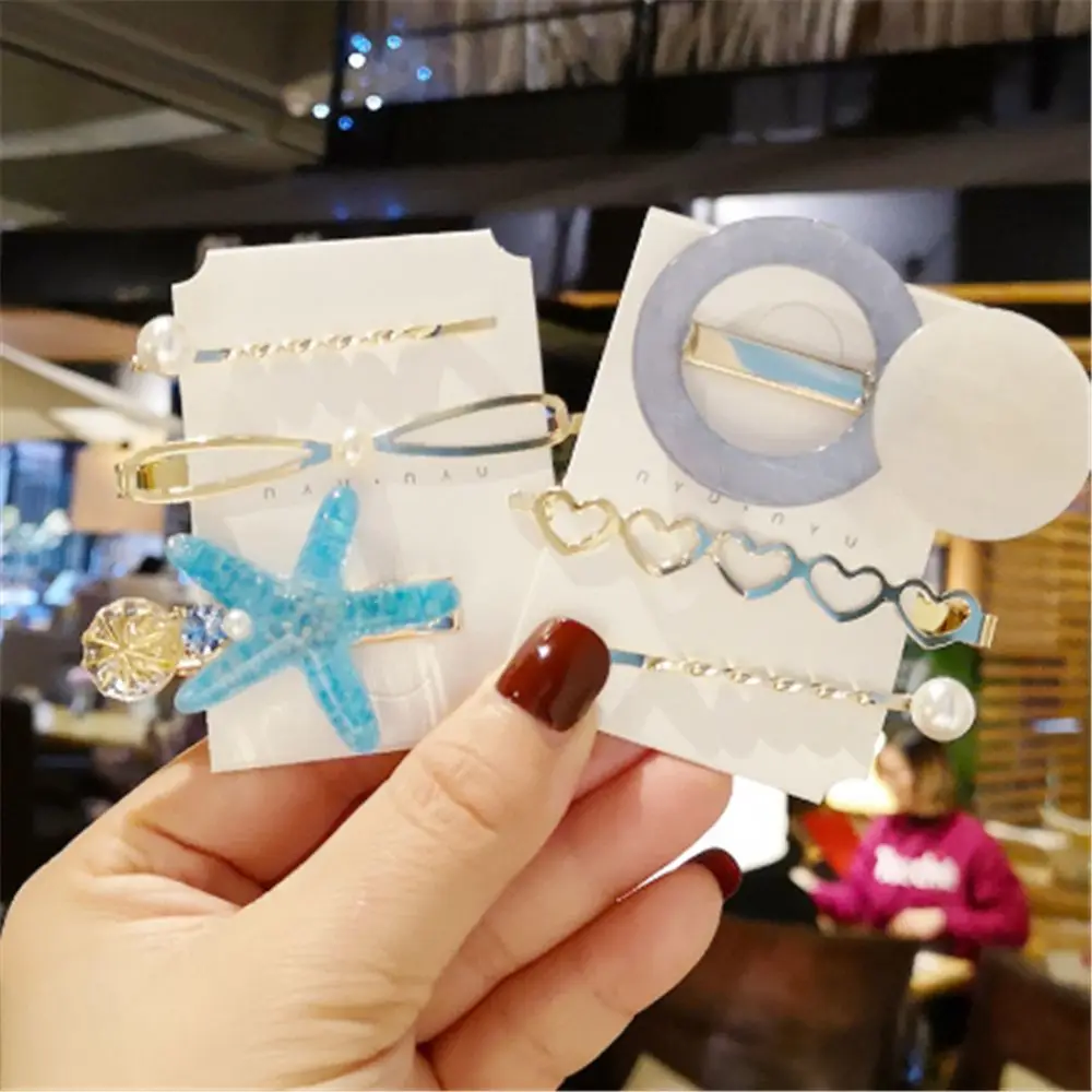 

1 PC Korea Fashion Solid Color Scrub Resin Hair Clips Geometric Hollow Oval Wave Shape Hairpins Hair Accessories for Women
