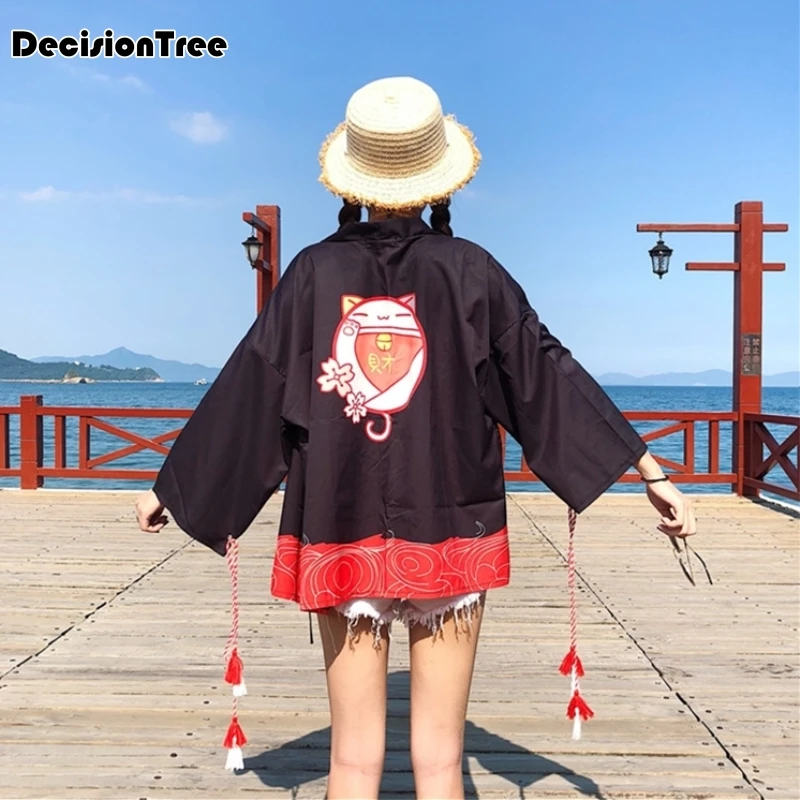 2019 donne di estate casuale vintage kimono cardigan delle signore crochet di trasporto del giappone kimono preto allentato flora stampato camicetta top nero