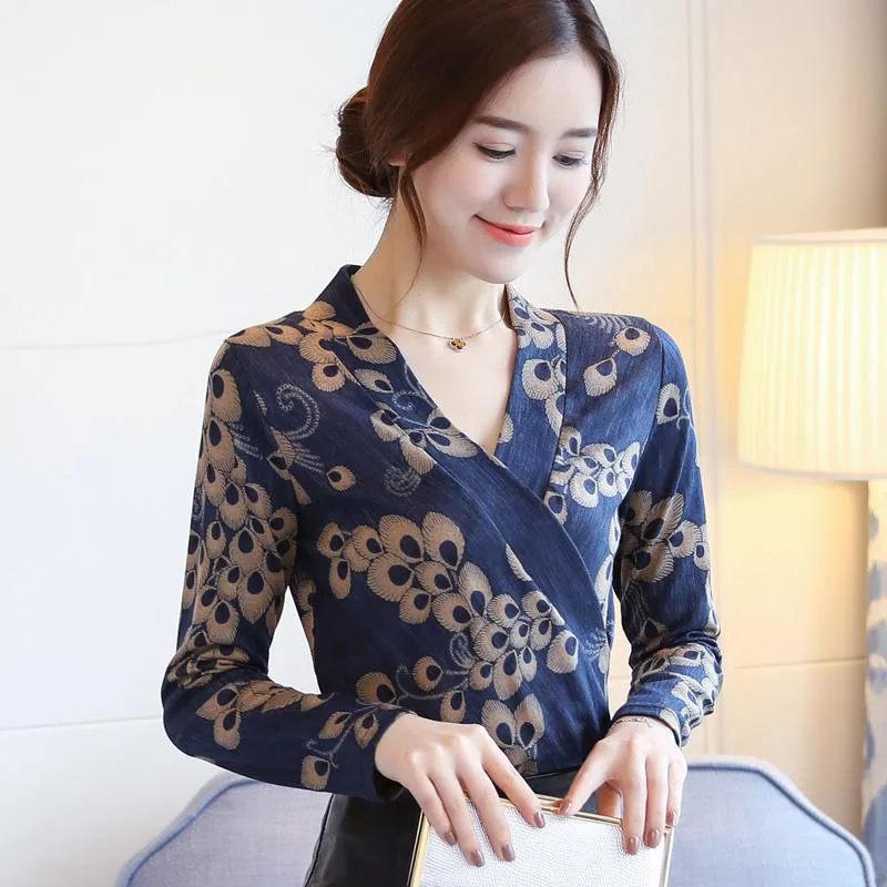 المرأة الربيع الخريف رقيقة نمط البلوزات قمصان سيدة عارضة طويلة الأكمام الخامس الرقبة زهرة المطبوعة قمم Blusas قمصان DF2105