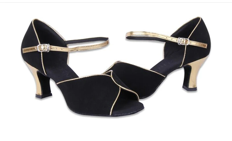 latinshoes4_02