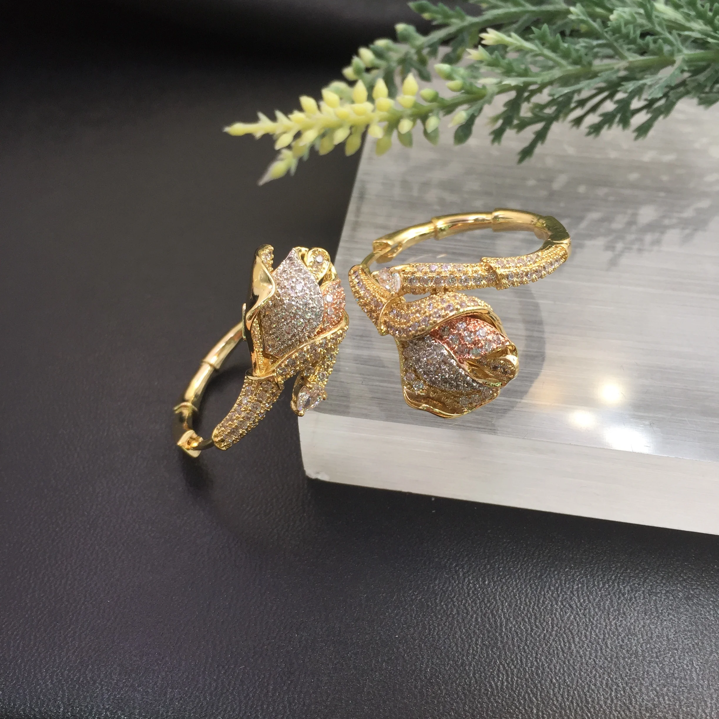 

Lanyika Fashion Jewelry Fortunate Exaggerated Gorgeous Palm Leaf Micro Plated Party Romantic Earrings Banquet Daily Best Gift