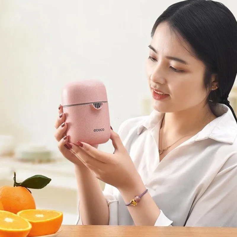 

Multi-Function Wheat Straw Juicer Orange Juice Lemon Watermelon Positive and Negative Portable Juicer Dual-use Manual Juicer.