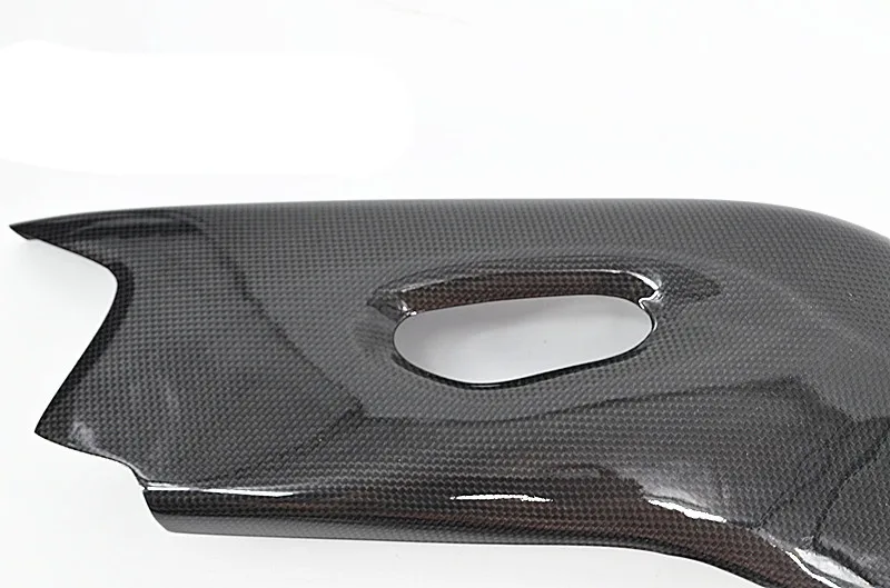 MOTO4U-Carbon-Fiber-Swingarm-Cover-Protectors-for-HONDA-CBR1000RR-08-11 (2)_