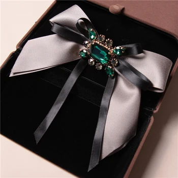 

Creative bow tie Rhinestone Butterfly women bow ties Girl Studded collar bowknot Retro Lady girl Shirt Apparel Accessories