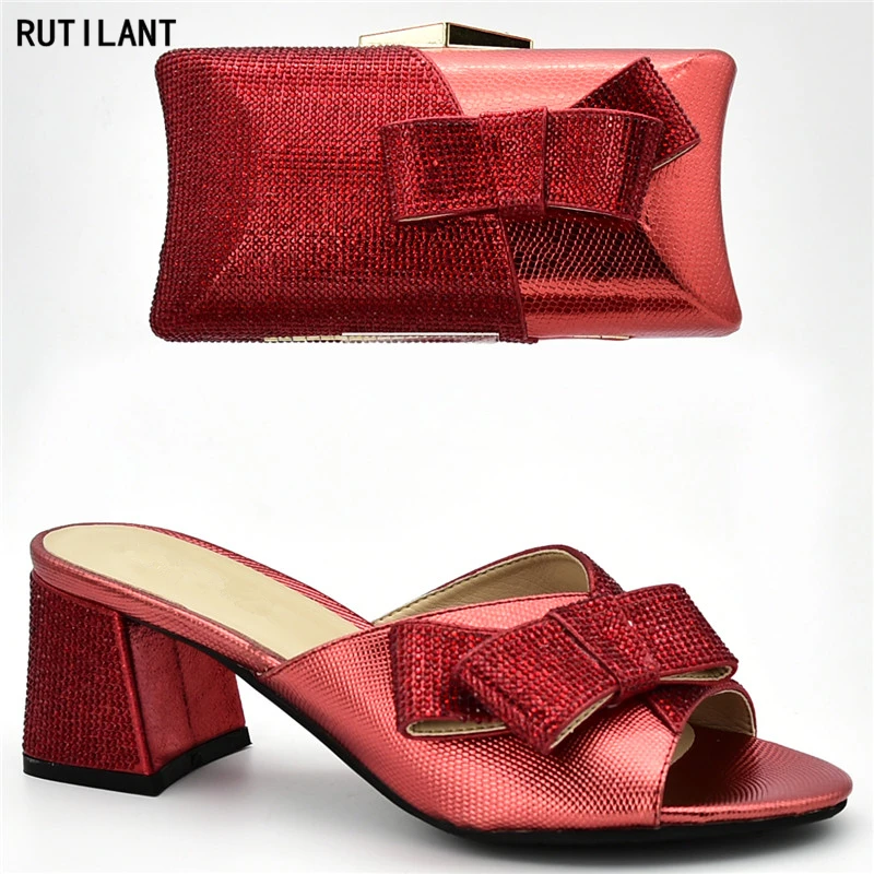 Dames Italiaanse Schoenen en Tas Set Versieren met Strass Afrikaanse Bruiloft Italiaanse Schoenen en Tas Set Hoge Hak Schoenen voor vrouwen Dames Italiaanse Schoenen en Tas Set Versieren met Strass Afrikaanse Bruiloft Italiaanse Schoenen en Tas Set Hoge Hak Schoenen voor vrouwen