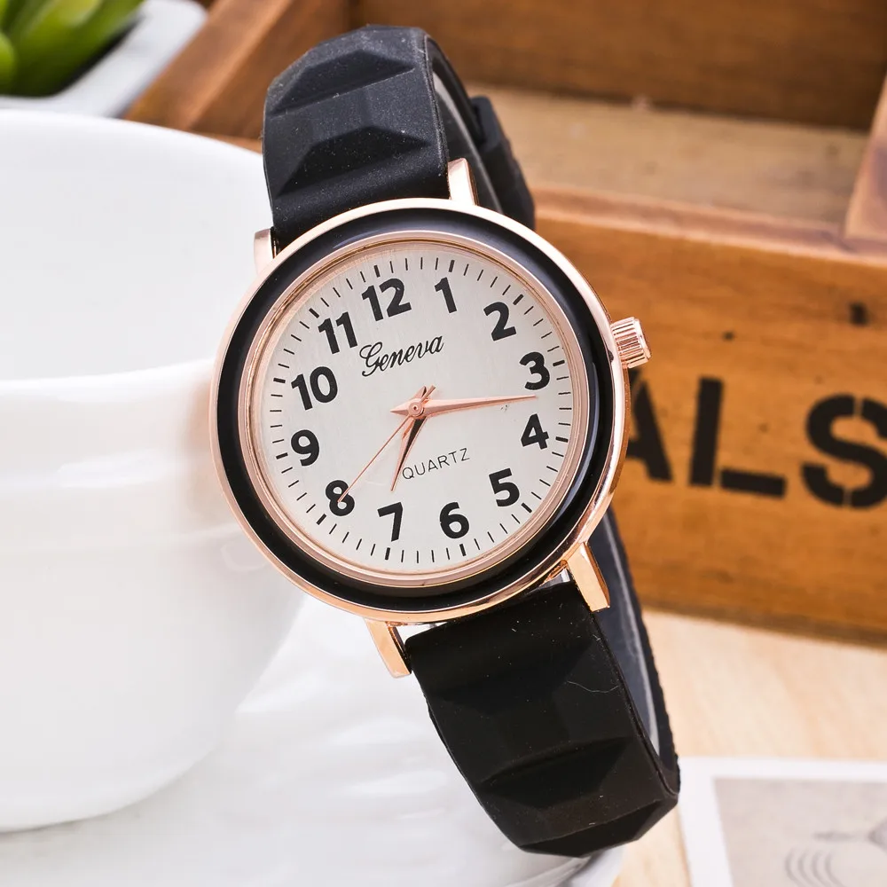 

Watches New Fashion Women Round Dial Silicone Band Quartz Analog Wrist Watch Reloj hombre Ladies Digital Round dial saatler B30