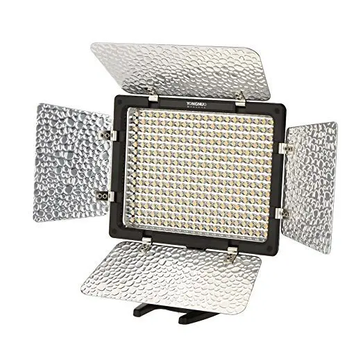 

YONGNUO YN - 300III YN 300 III 3200K - 5500K video camera shooting LED light