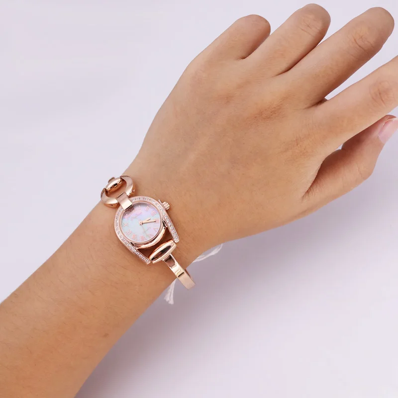 Женские кварцевые часы Melissa Bangle японские с перламутром изысканные модные