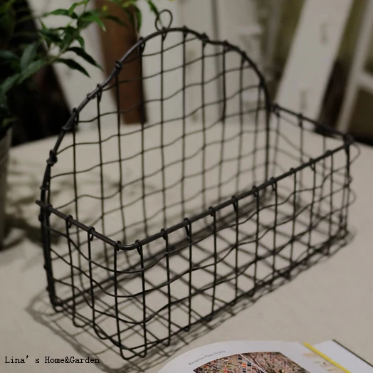 vintage retro small display wall hanging metal wire shelving