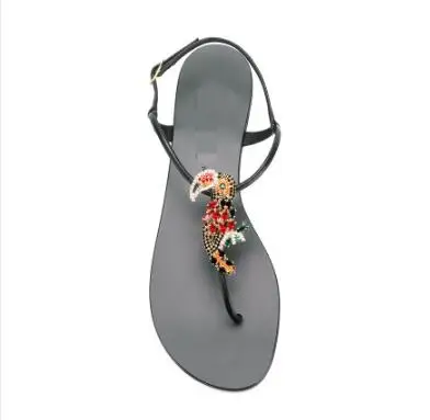 Летние женские пляжные сандалии на плоской подошве; сандалии-гладиаторы со стразами и большим носком; женские пляжные сандалии на плоской подошве с Т-образным ремешком и кристаллами - Цвет: Черный