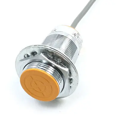

DC6-36V 10mm 3-Wire PNP NC Inductive Proximity Sensor Switch