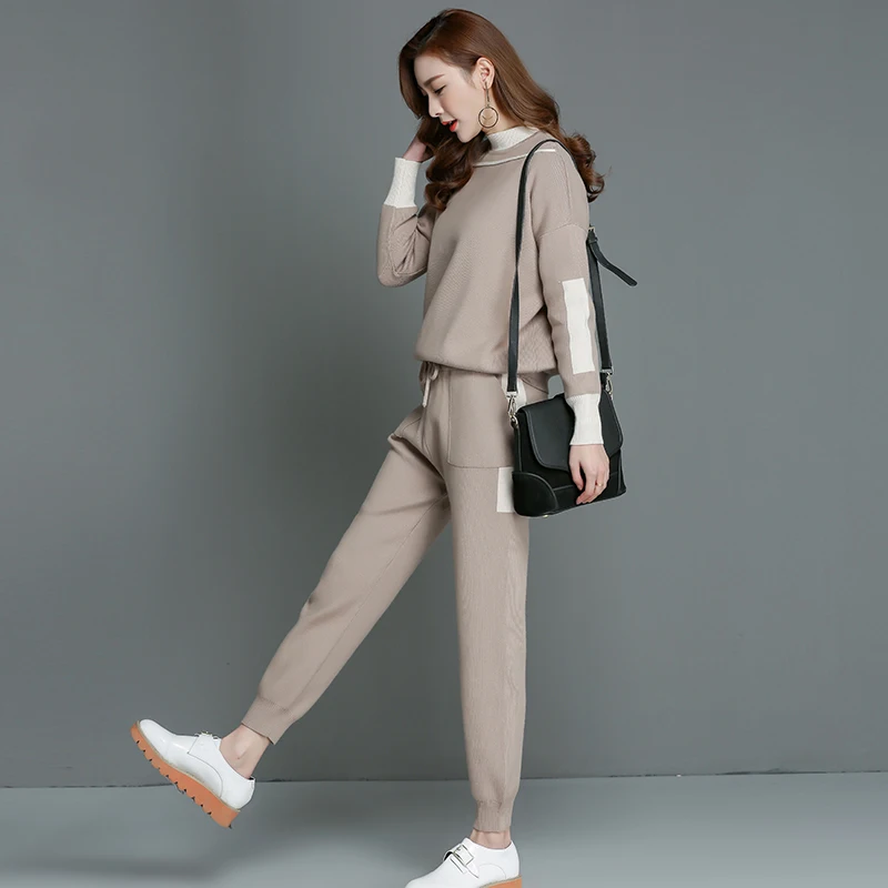 

2018 new fashion spring and autumn fashion knitted suit female thin collar sweater Haren knitted two pieces