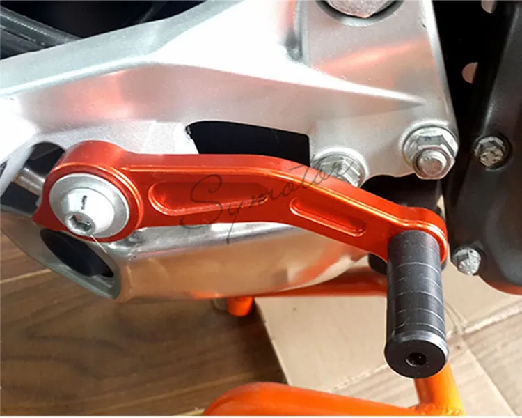 1 par naranja de la motocicleta CNC Alu de embrague de freno Gear Pedal palancas para KTM Duque 125, 200, 390, 2013-2015 moto freno pinza de freno