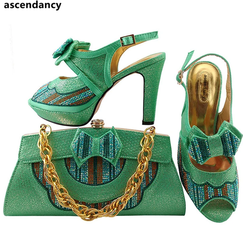

Water Green Ladies Italian Shoes and Bag Set Decorated with Rhinestone Bag and Shoes Set Italy African Wedding Shoes and Bag Set