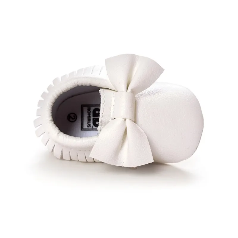 ROMIRUS/Обувь для маленьких мальчиков и девочек с бахромой; нарядные Мокасины с бантом для новорожденных; мягкая обувь для первых ходунков; Moccs - Цвет: White