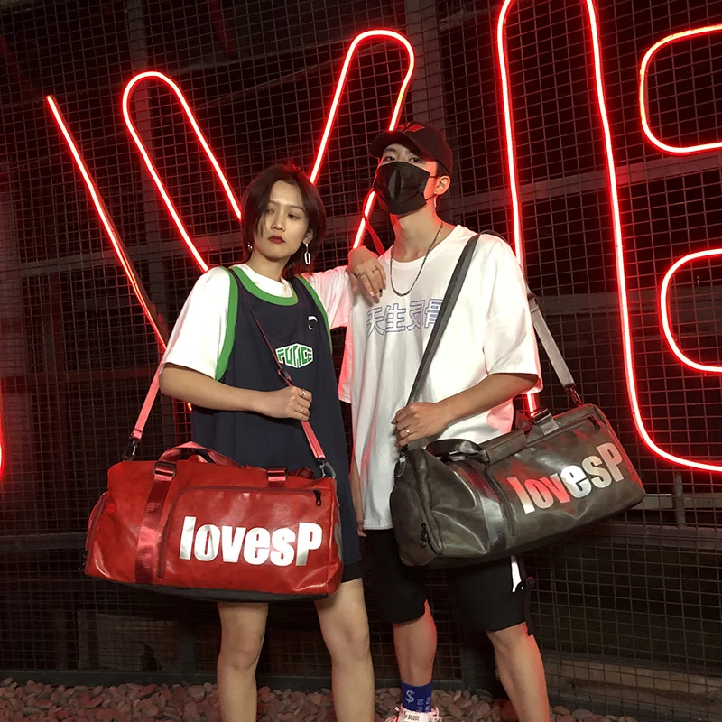 

Couple Red Handbag Travel Bag Waterproof Leather Large Capacity Travel Duffle Multifunction Tote Women Casual Crossbody Bag48