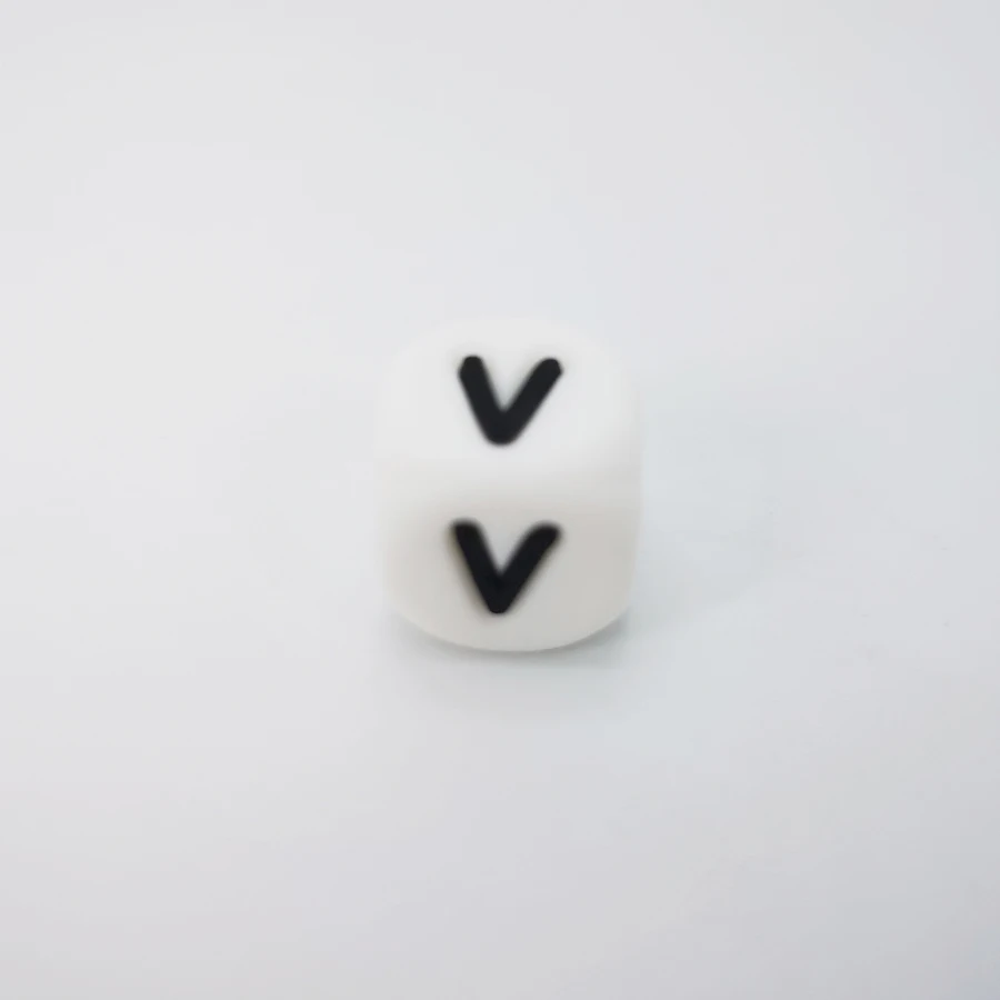 5 шт Силиконовые буквы английского алфавита бусины 12 мм соска цепь бусина буква для имени на браслете ожерелье Прорезыватель игрушка BPA бесплатно - Цвет: 5pcs V