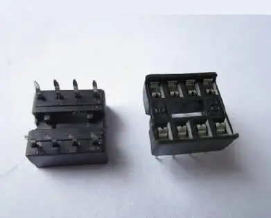 20pcs  (10 each) NE555 IC 555 & 8 Pin DIP Sockets