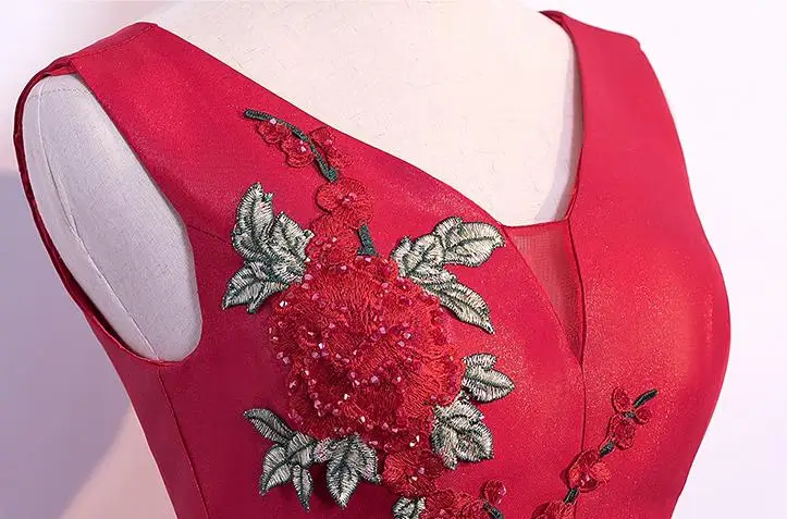 VENSANAC 2018 V Neck Crystal Flowers A Line Satin Long Evening Dresses Party Lace Appliques Backless Prom Gowns VENSANAC 2018 V Neck Crystal Flowers A Line Satin Long Evening Dresses Party Lace Appliques Backless Prom Gowns