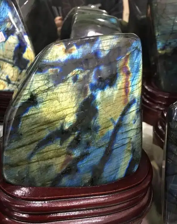 8B(189_SU~S87X6987YG$]L