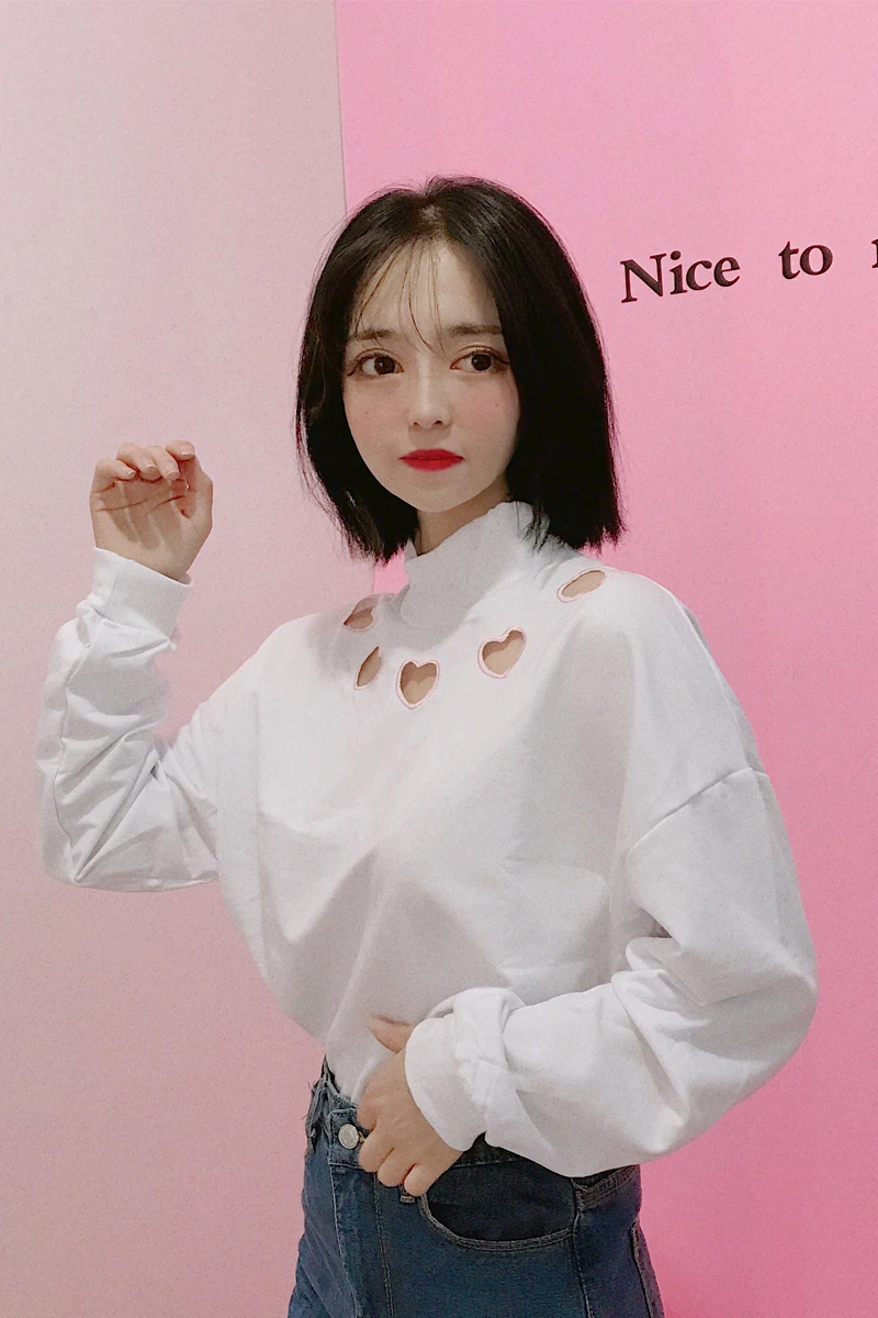  2017 Autunm New Fashion Thin Red Heart Hollow Out Casual Cute Fresh Long Sleeve Female Sweatshirts