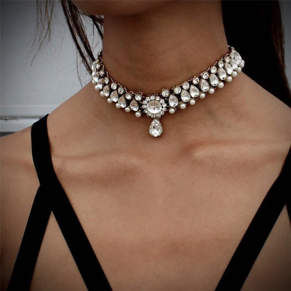 

Crystal Choker Necklaces Women 2018 Simulation Pearl Neck Chokers Statement Rhinestone Beads Collares Necklace Chocker N1677