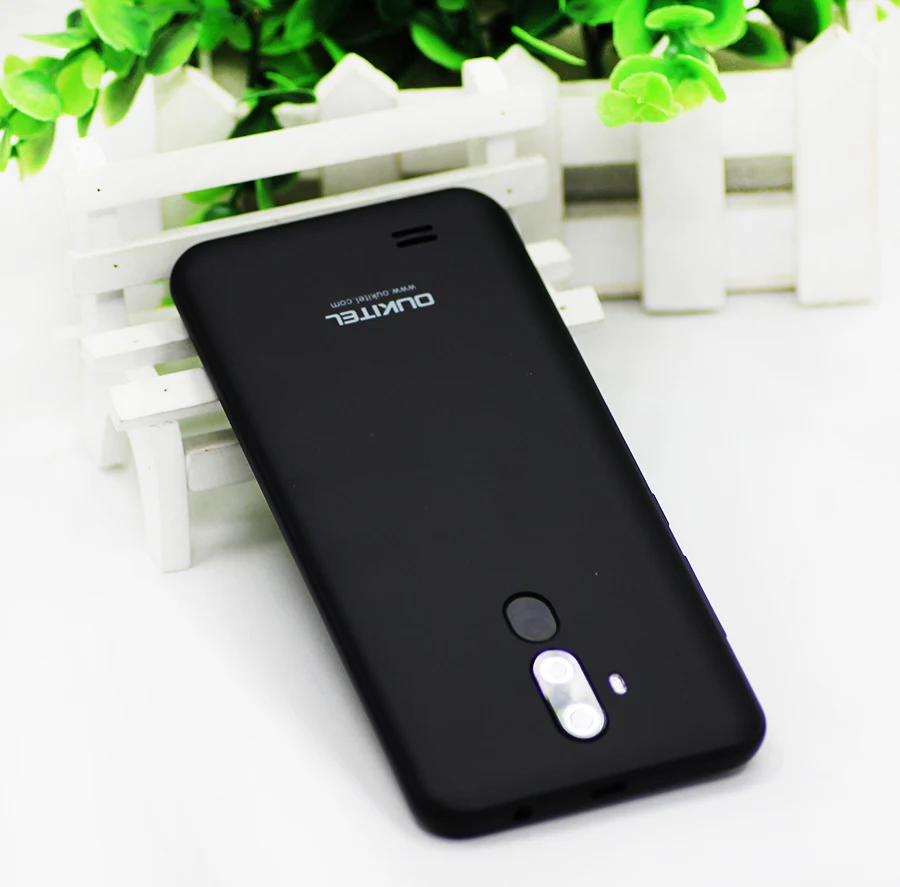 OUKITEL C12 Pro 4G 6,1" 19:9 Android 8,1 Face ID 3300 мАч MT6739 четырехъядерный 2 Гб ОЗУ 16 Гб ПЗУ 8МП+ 5Мп отпечаток пальца мобильный телефон