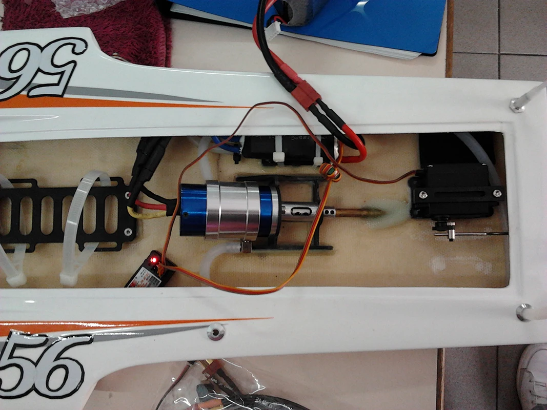 E22 KIT Tiger Teeth  Prepainted Electric RC Racing Boat Hull only for Advanced Player White TH02618 5