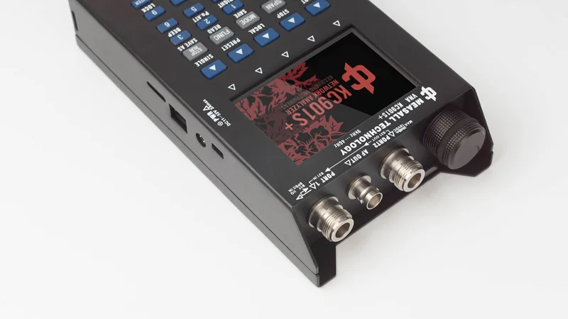KC901S + Векторный анализатор сети антенна радиочастотный спектр полевой