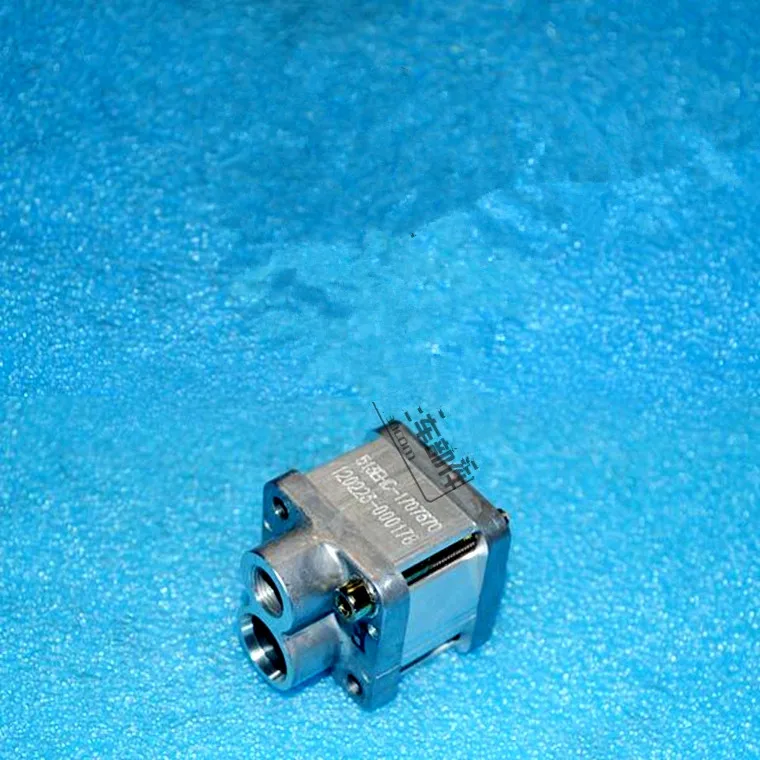 TB2Ac2smznD8KJjSspbXXbbEXXa_!!1756658595_