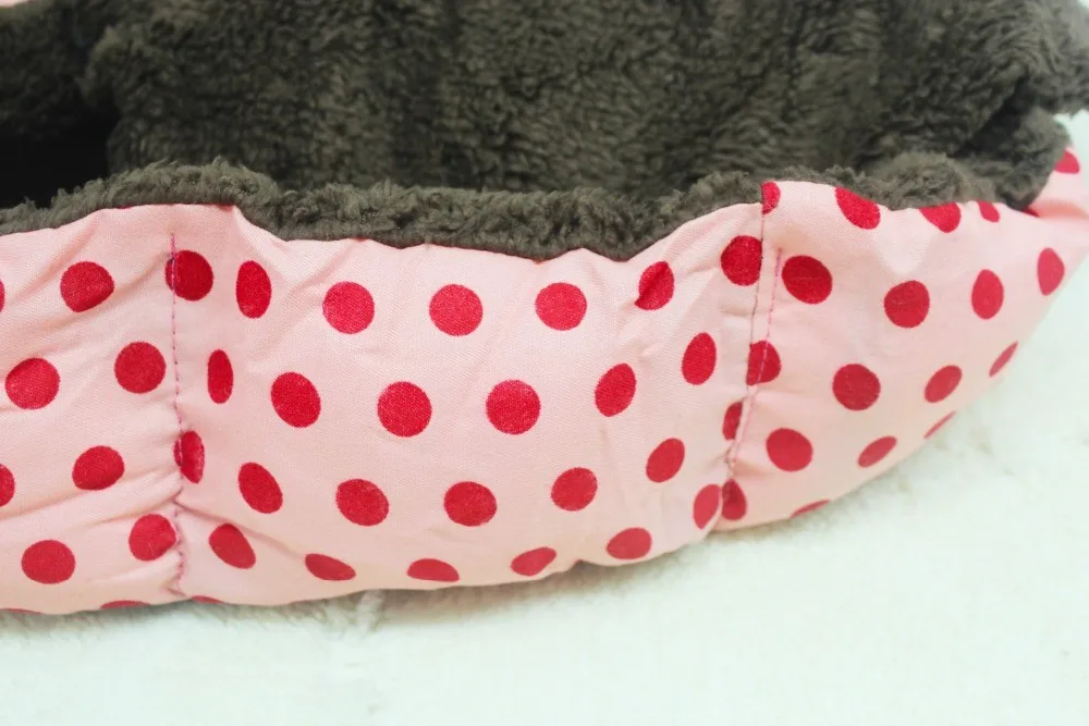 Wholesale-cute-Pet-Products-Soft-Fleece-Pet-Bed-for-Cats-Dogs-camas-para-perros-pequenos-Small (4)