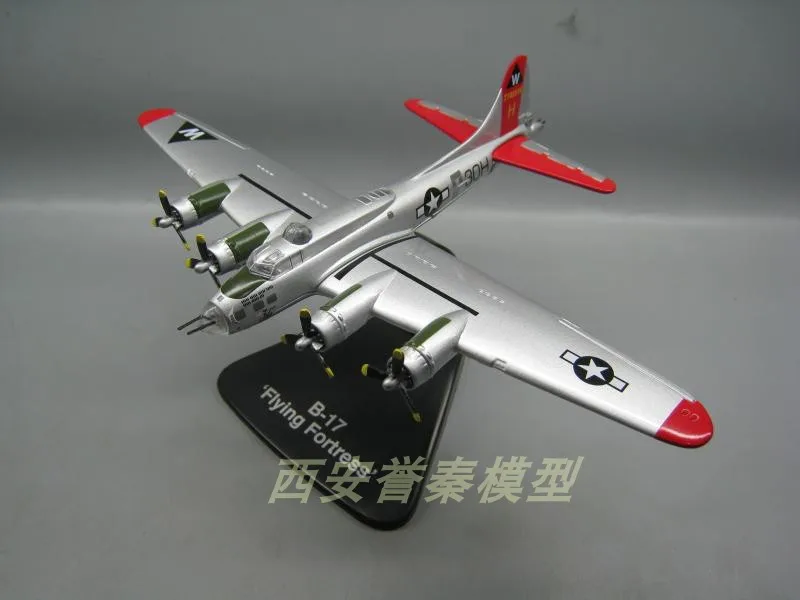 

ATLAS 1/144 Scale World War II USAF B-17 Flying Fortress Bomber Diecast Metal Military Plane Model Toy For Collection