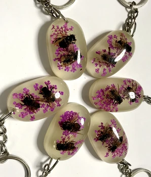 

FREE SHIPPING 12 PCS Handcraft yqtdmy fashion keychain lovely bee style beauty jewelry