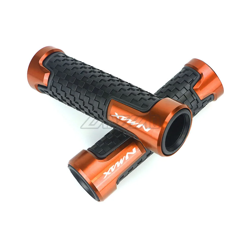 NMAX HAND GRIPS (9)