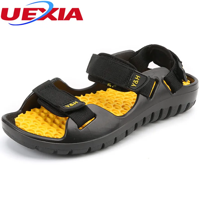 preço Fundo de borracha Sandálias de Massagem Massagem de Luxo Da Marca Dos Homens Da Praia do Verão Tamancos Buraco Respirável Sapatos de Água Ao Ar Livre Fresco Confortável