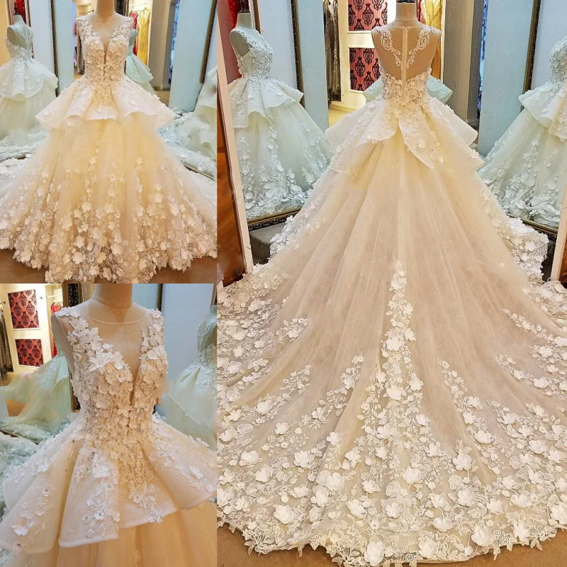 long tail wedding gown