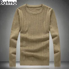 Batmo new arrival autumn high quality O-Neck casual sweater men,men's black sweaters 813