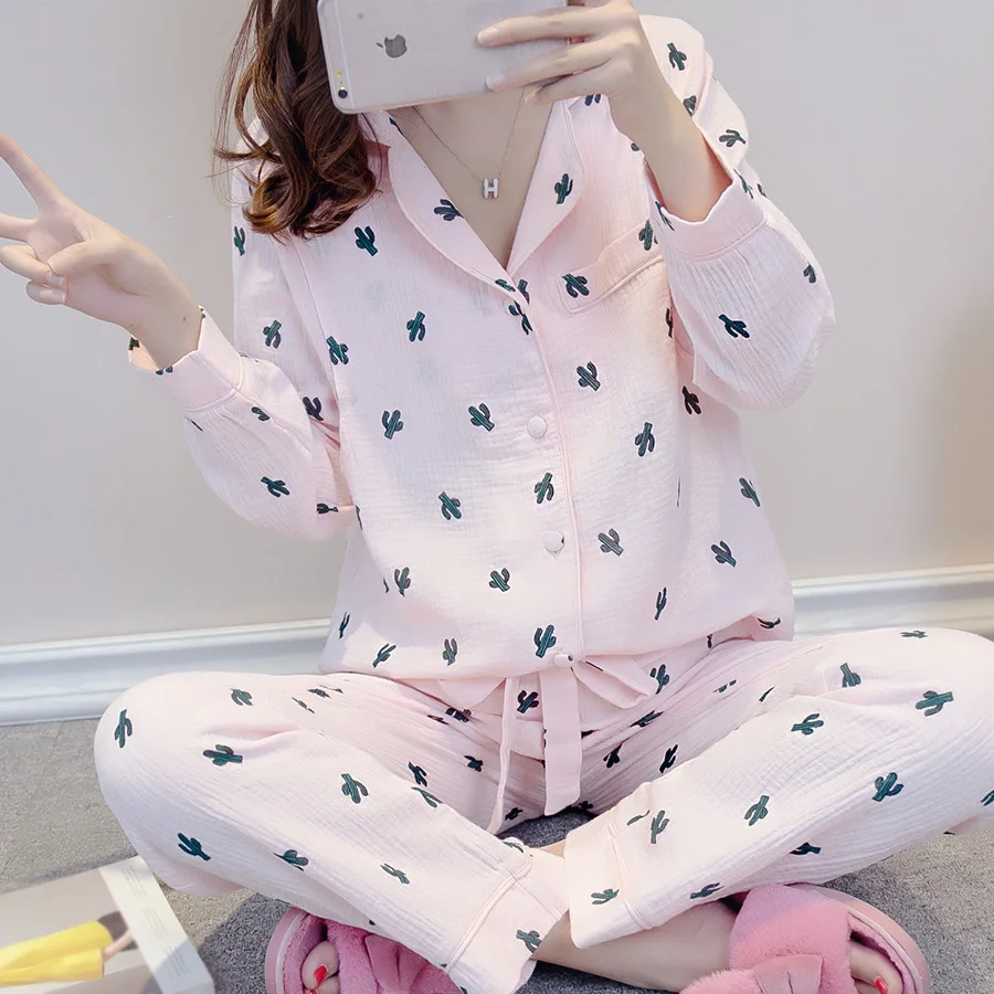

Maternity Nursing Pajamas Autumn Cartoon Printed Cotton Breastfeeding Sleepwear Breast Feeding Nightwear for Pregnant Women