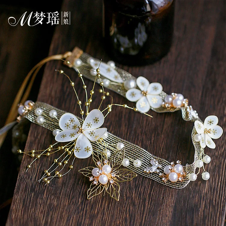 Pretty Dainty Layered Gold Choker Handmade Tiny Beads Pearl Necklaces for girl Choker With a Collar (12)