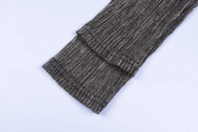 9861582207_1963300012