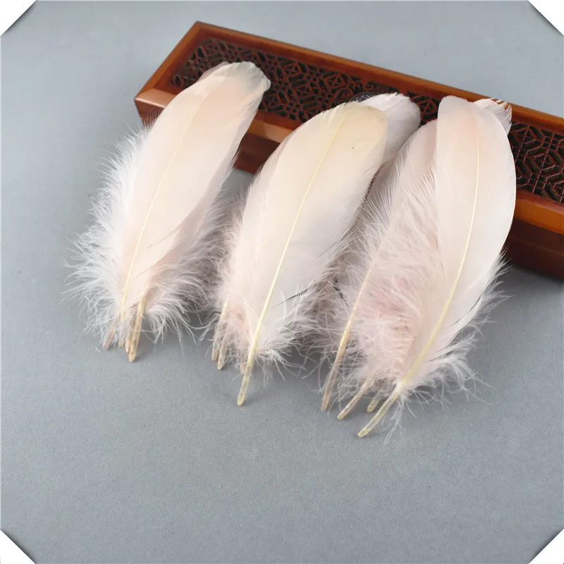 Горячая красный Гусь feather20-100pcs13-18CM DIY Перья для рукоделия и ювелирных изделий Аксессуары для одежды Свадебные украшения Шлейфы