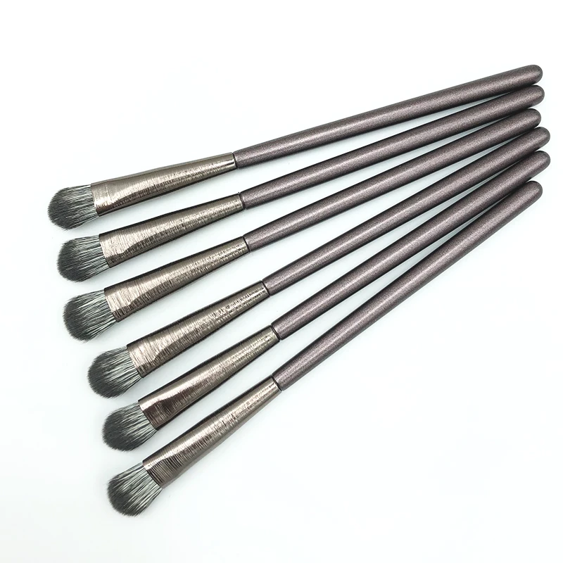

BBL Professional 1 Piece All Over Shader Brush Eye Shadow Blending Brushes Smoky Soft Blender for Shading & Blending Eyeshadow